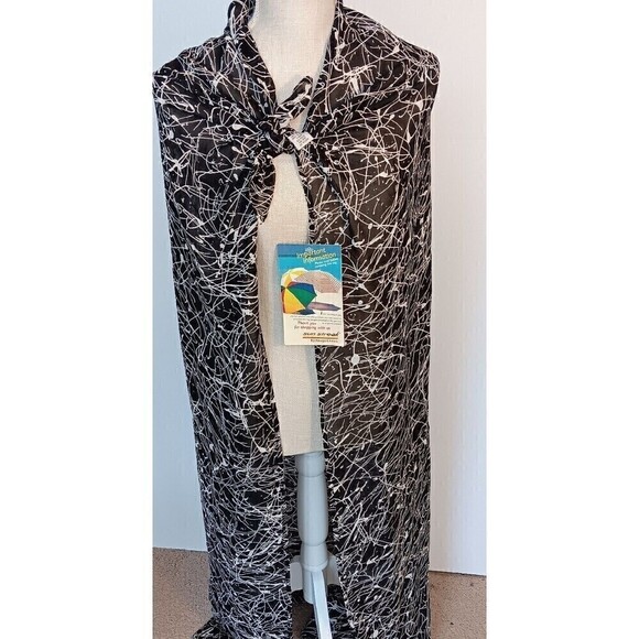 Sun Streak by Newport News Black/White Bathing Suit Cover/Scarf - Picture 4 of 6